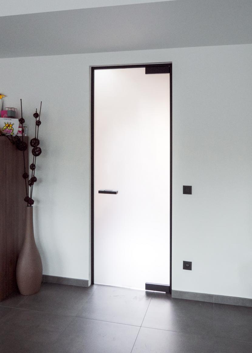 Vestiging Leerling versnelling Glazen deuren zonder vloerinbouw, compact scharniersysteem | MAxi-Doors